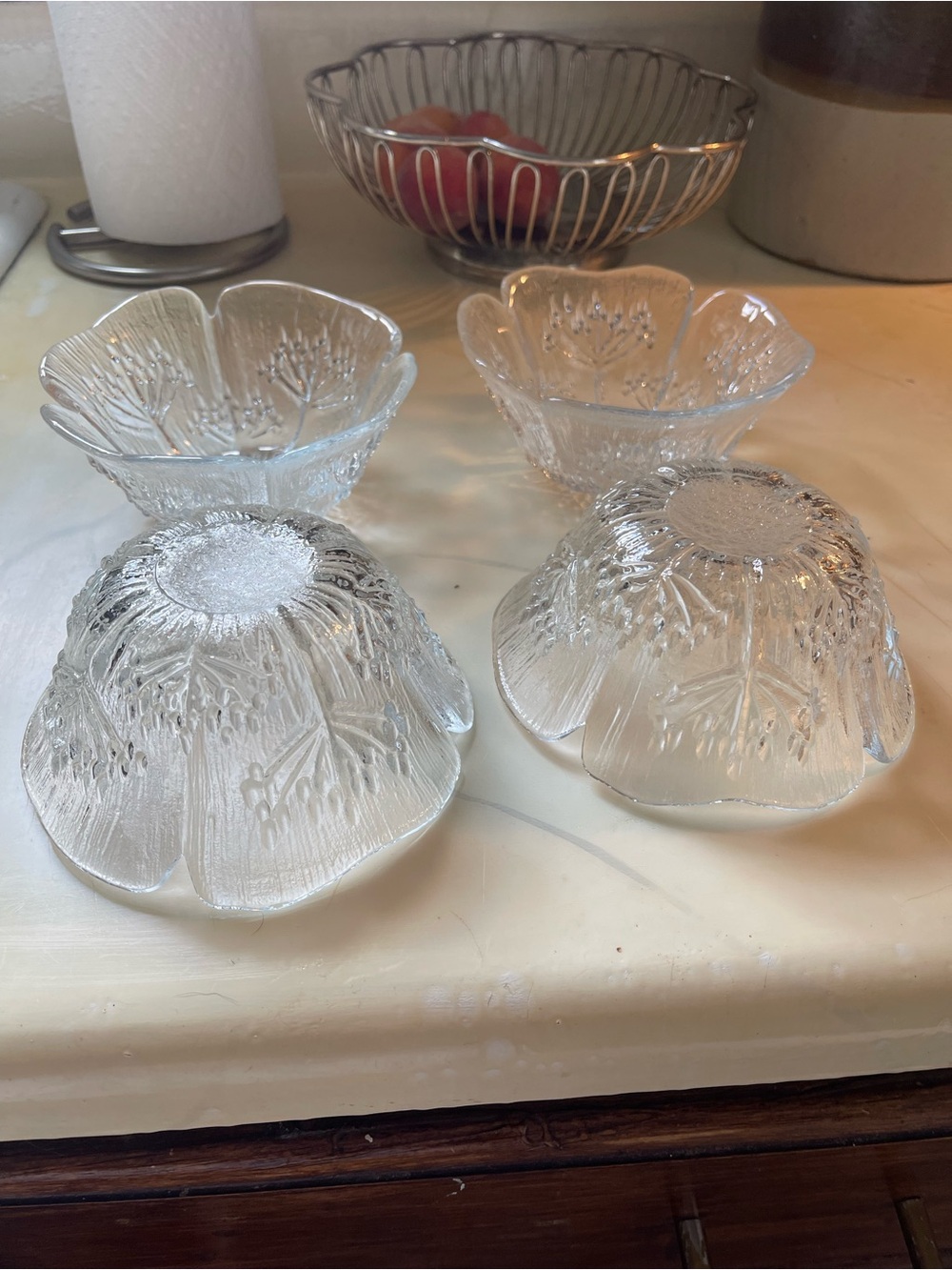 Set of 4 Clear Floral Glass Dessert Bowls